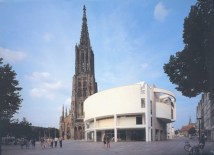 Stadthaus Ulm und Ulmer Münster