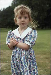 Aus der Serie "Kinder" Charlotte, 4 Jahre London, 1992 Aus der Serie "Kinder" Charlotte, 4 Jahre London, 1992