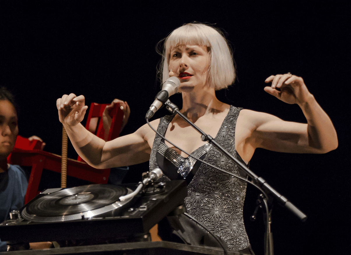 Jess Aszodi Foto Bryony Jackson Speak Percussion